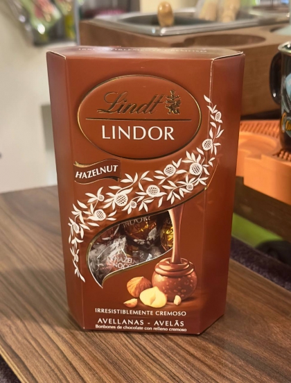 شکلات لینت لیندور 